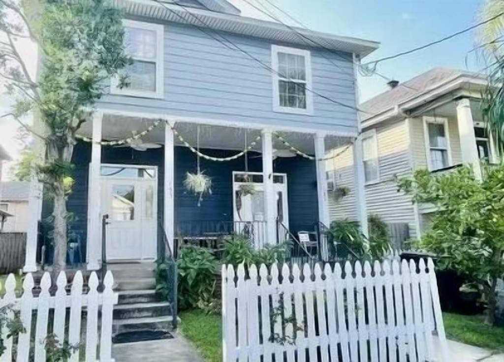 Midcity Charm New Orleans Exterior photo
